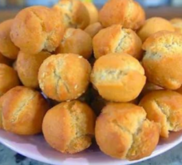 Bolinho de Arroz de Liquidificador: Uma Receita Prática e Deliciosa