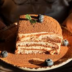 Tiramisu Tradicional: A Combinação Perfeita de Café, Queijo Mascarpone e Biscoitos