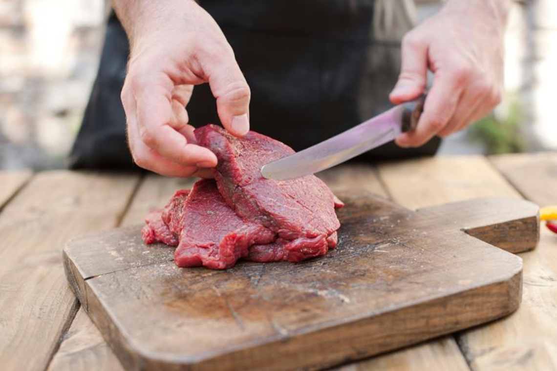 Amaciante de carne feita com maizena, a carne fica macia e saborosa