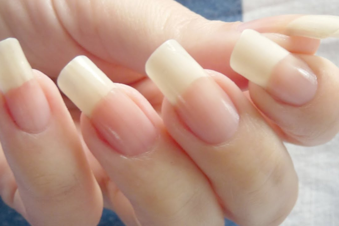 Misturinha Caseira para Ter Unhas Grandes e Fortes por Mais Tempo