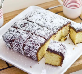 Bolo Lamington