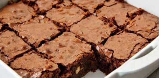 BROWNIE SEM FARINHA: Uma Delícia Simples e Saudável