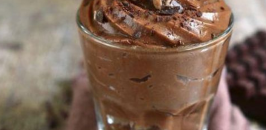 Mousse Cremoso de Café: Uma Delícia Refrescante para Apreciadores de Café