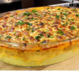 Frango com Mandioca Gratinado: Uma Receita Saborosa e Reconfortante